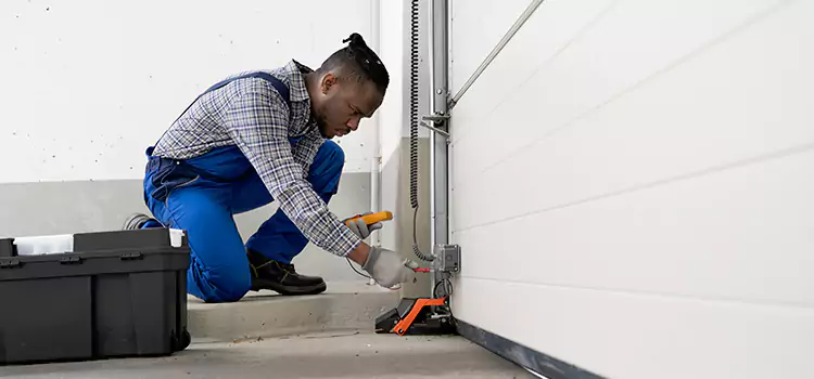 Expert Solutions for Every Garage Lock Need in Galveston, TX