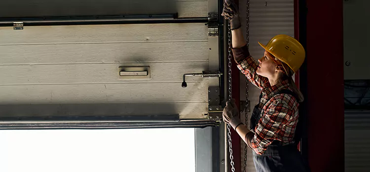 Addressing Common Garage Door Stoppage Issues in Galveston, TX
